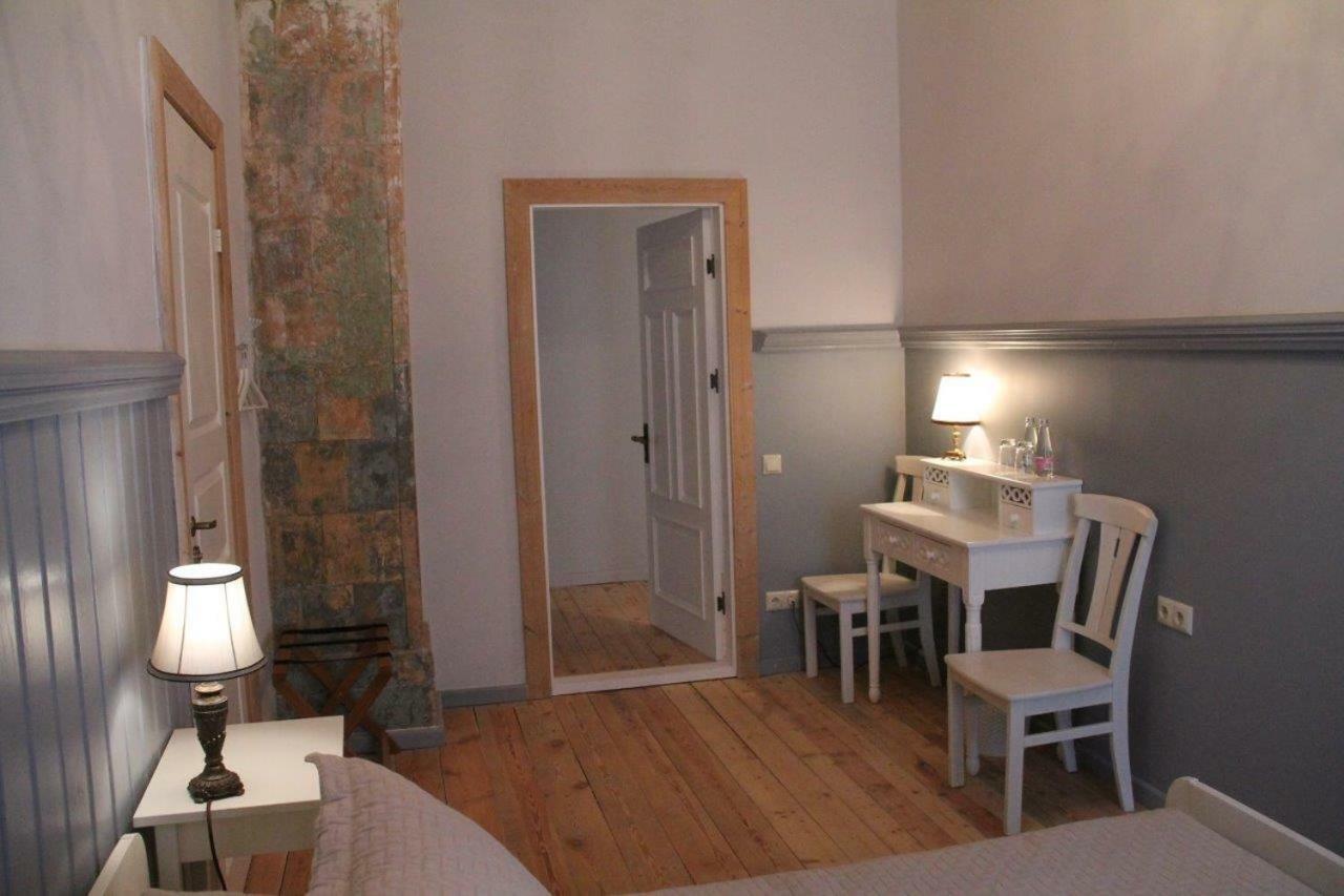 Meke Hotel Mustkalni Luaran gambar