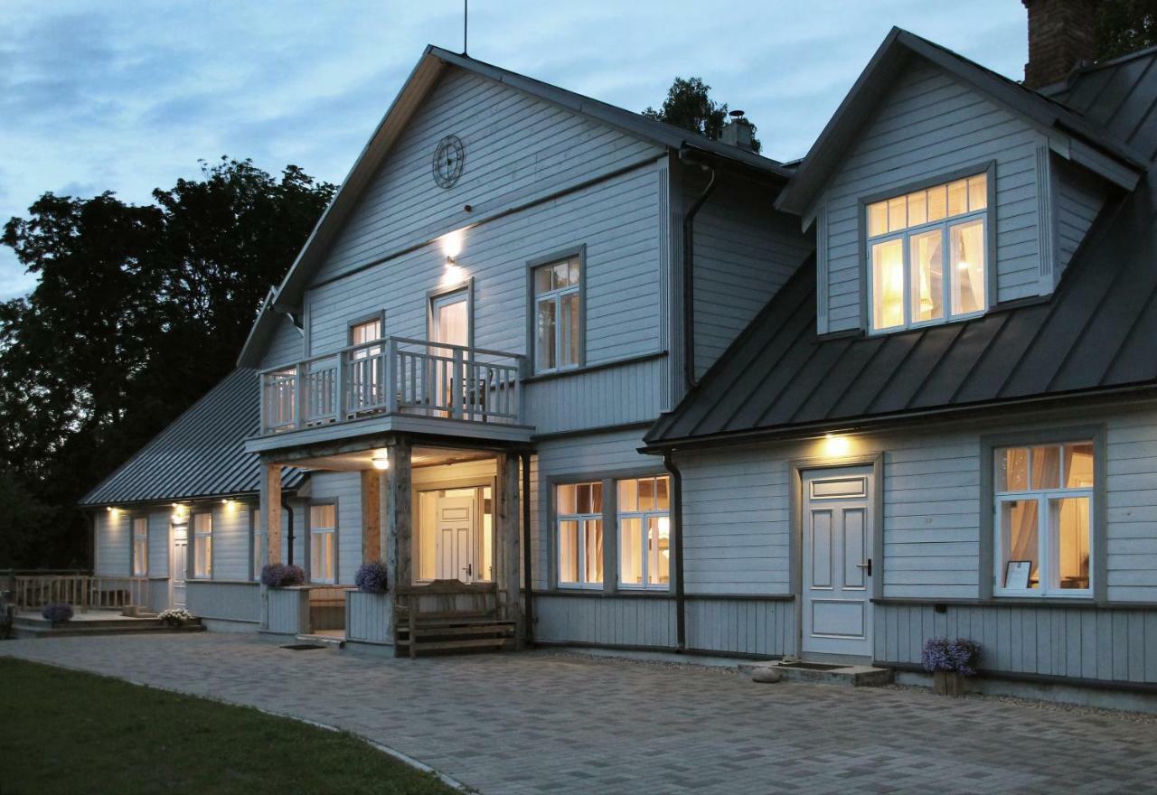 Meke Hotel Mustkalni Luaran gambar