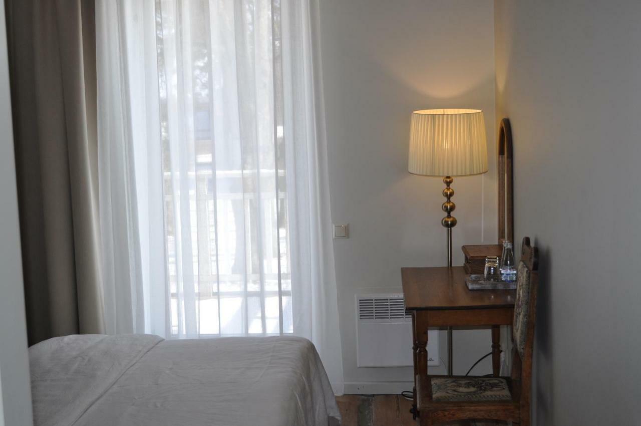 Meke Hotel Mustkalni Luaran gambar
